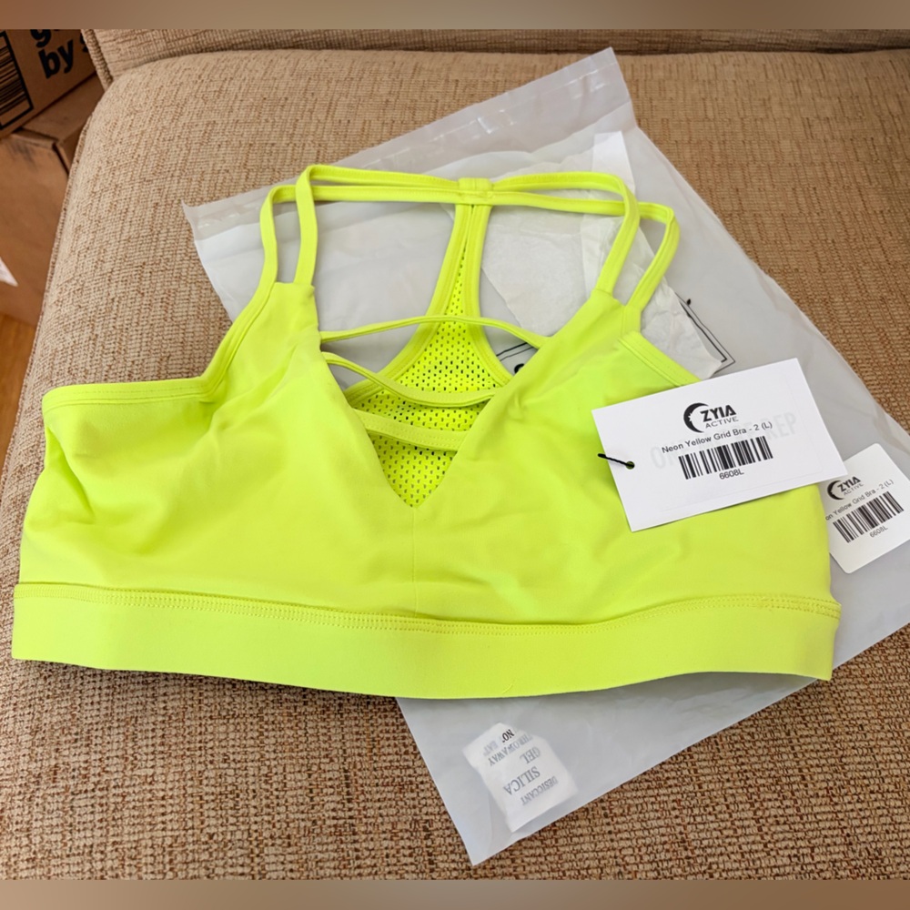 ZYIA Active Women’s Neon Yellow Grid Sports Bra - 2 NWB & Tag
